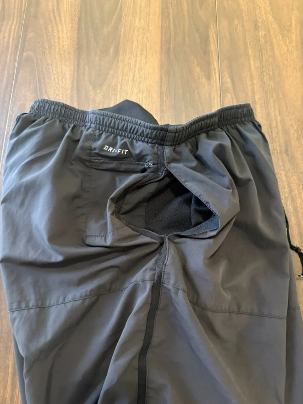 Nike Men's Dri-Fit Shorts M - Picture 6 of 13